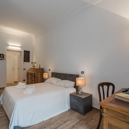 The Best Rent - Elegant Three-Bedroom Apartment A Few Steps From Fontana Di Trevi Dış mekan fotoğraf