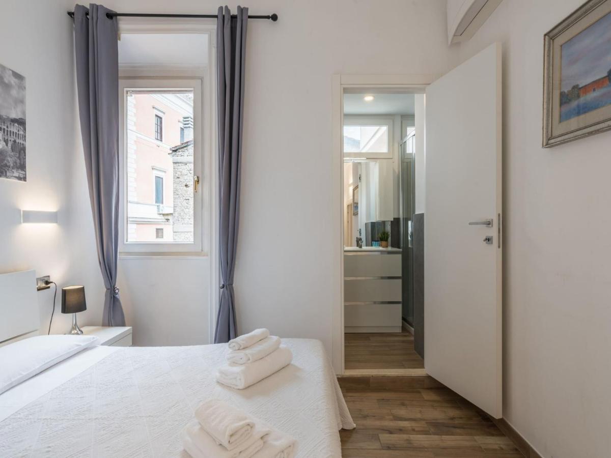 The Best Rent - Elegant Three-Bedroom Apartment A Few Steps From Fontana Di Trevi Dış mekan fotoğraf