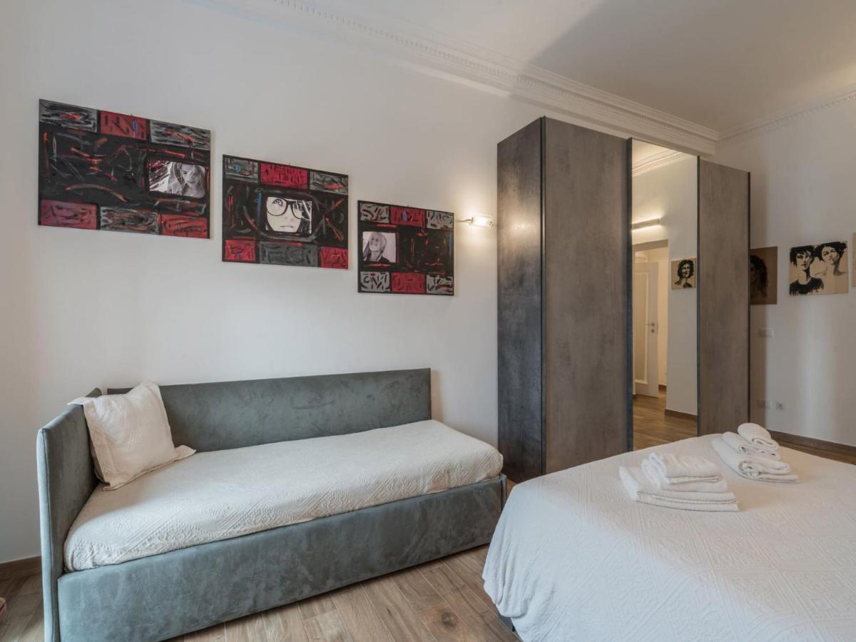 The Best Rent - Elegant Three-Bedroom Apartment A Few Steps From Fontana Di Trevi Dış mekan fotoğraf